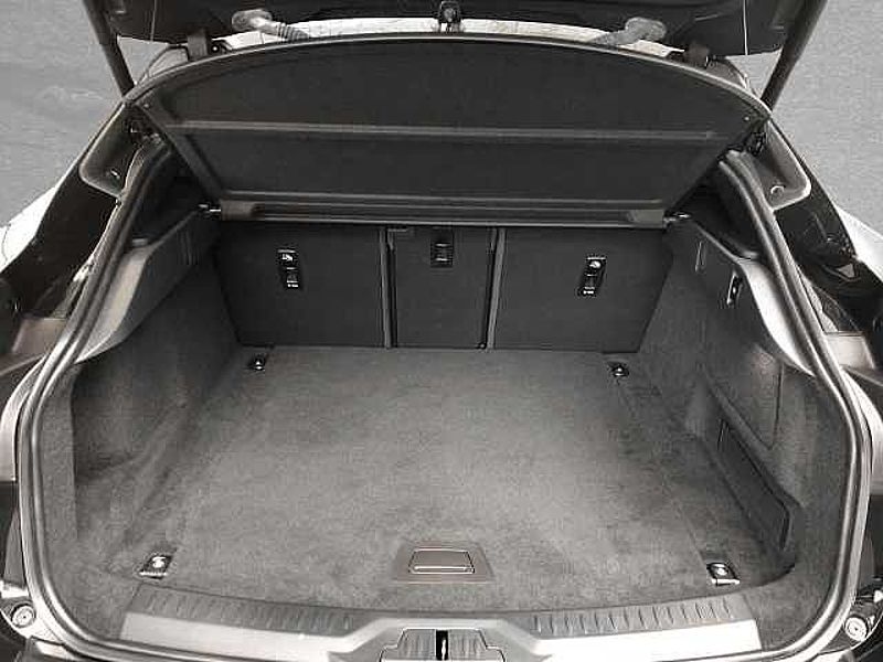 Jaguar I-Pace EV400 S Luftfederung Black Pack Head Up Display